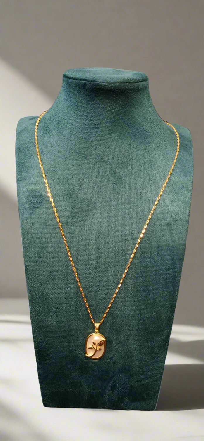 Real Pearl Chain Pendent